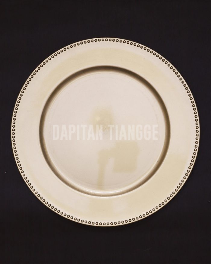 Dapitan Tiangge Plastic Charger Plates